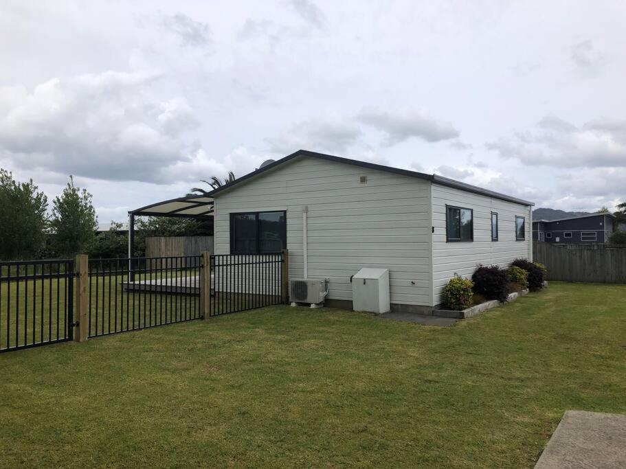 Whitianga Kiwi Bach Villa ภายนอก รูปภาพ